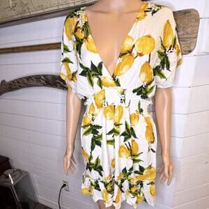 White Lemon Print Short Sleeve V-Neck Smocked Waist Short Sundress Women